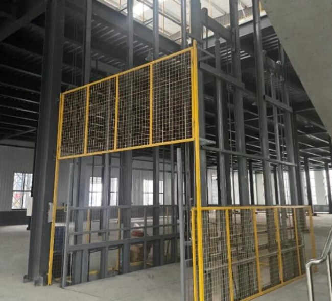 阿拉山口请详细介绍一下货梯安装在室外的维护方法